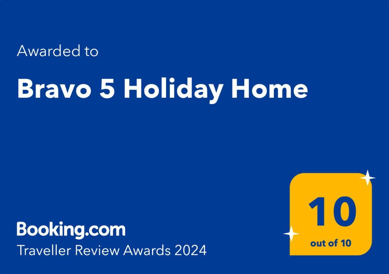 Bravo 5 Holiday Home ساني بيتش المظهر الخارجي الصورة